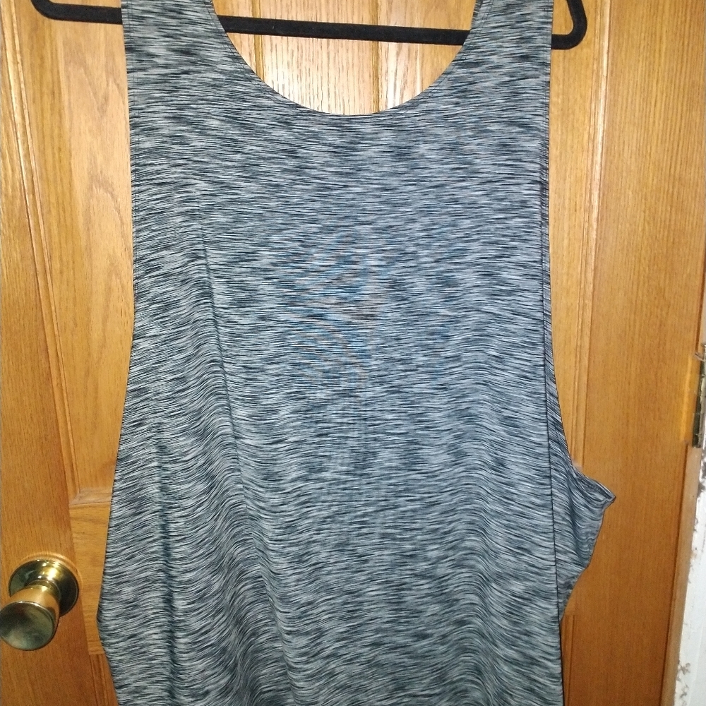 Workout tank